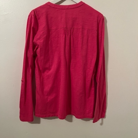 L.L. Bean Hot Pink Long Sleeve V-Neck Top with buttons size Large - Picture 7 of 9